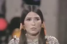 Muere a los 75 años Sacheen Littlefeather, la activista que rechazó el Oscar en nombre de Marlon Brando