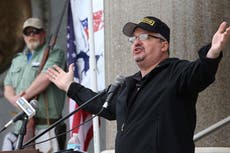 Oath Keepers acusados de sedición por asalto a Capitolio