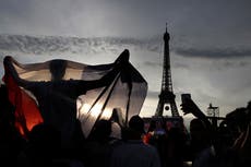 París no retransmitirá juegos del Mundial en sitios públicos