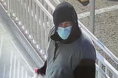 La policía de California busca al hombre armado que secuestró a una familia de cuatro