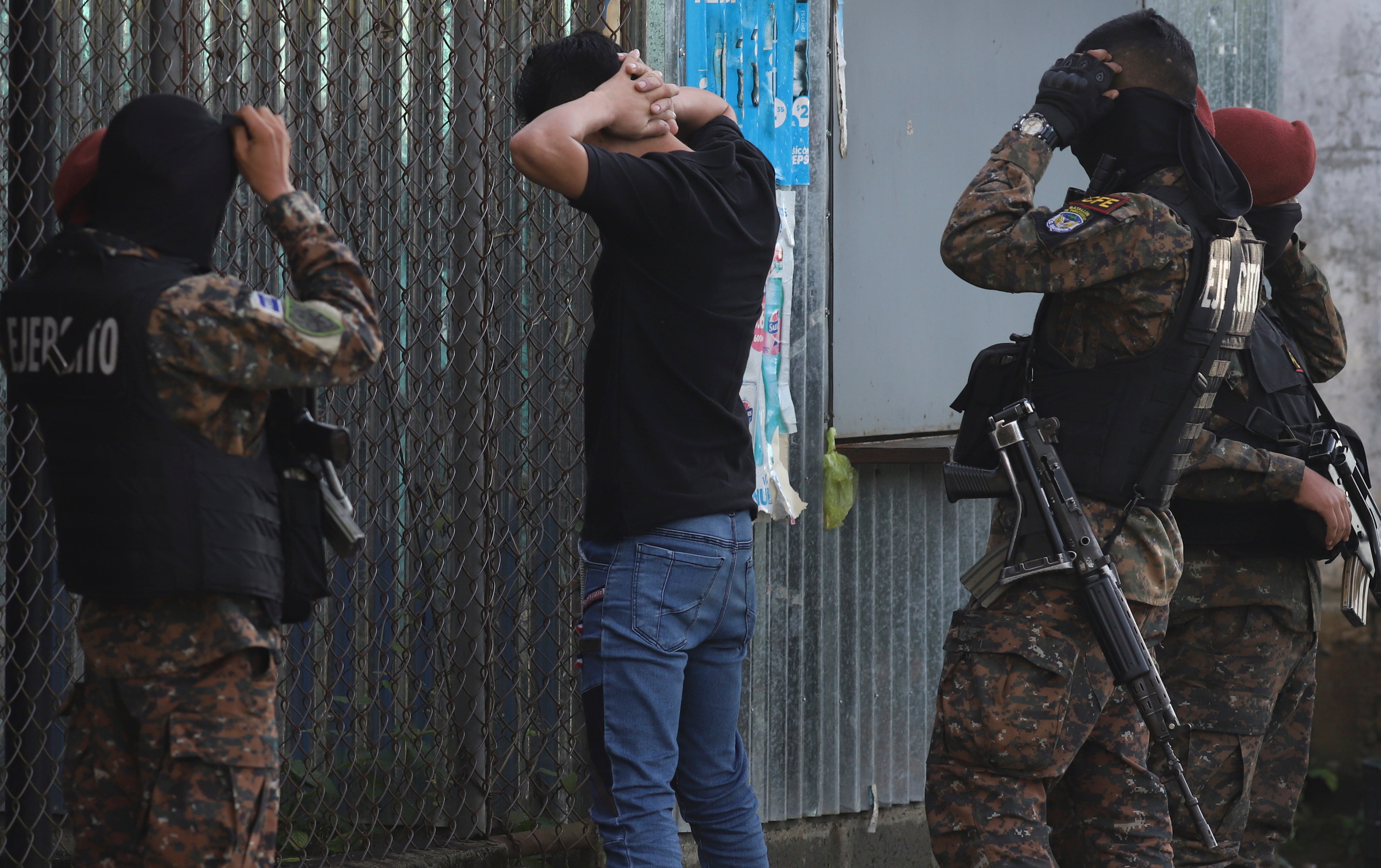 EL SALVADOR-PANDILLAS