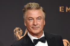 Alec Baldwin llega a acuerdo legal por tiroteo en set