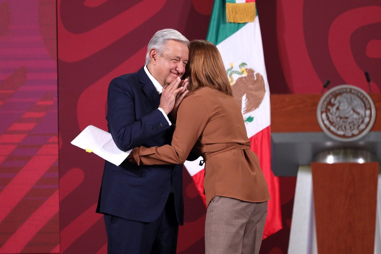 “Uno debe saber cuándo retirarse”: Tatiana Clouthier deja la Secretaría de Economía