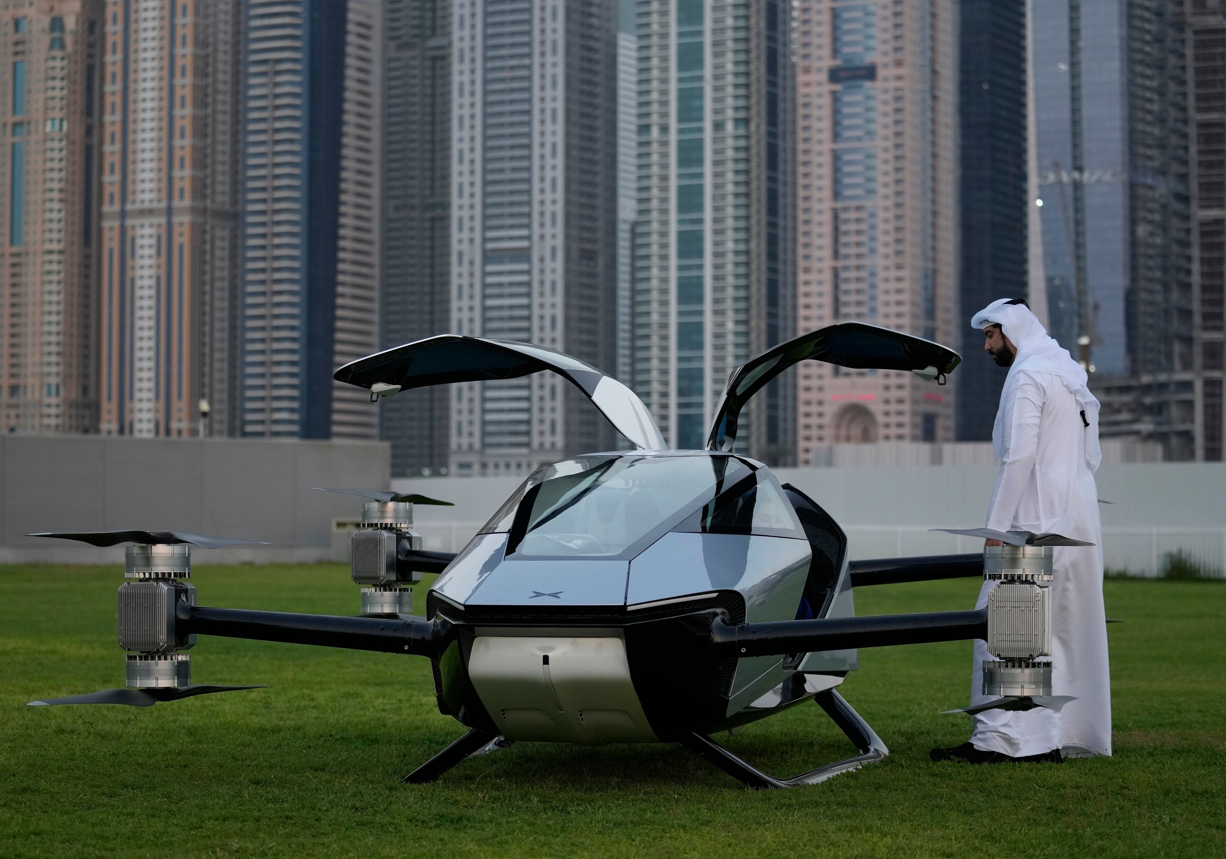 EMIRATOS-TAXI VOLADOR