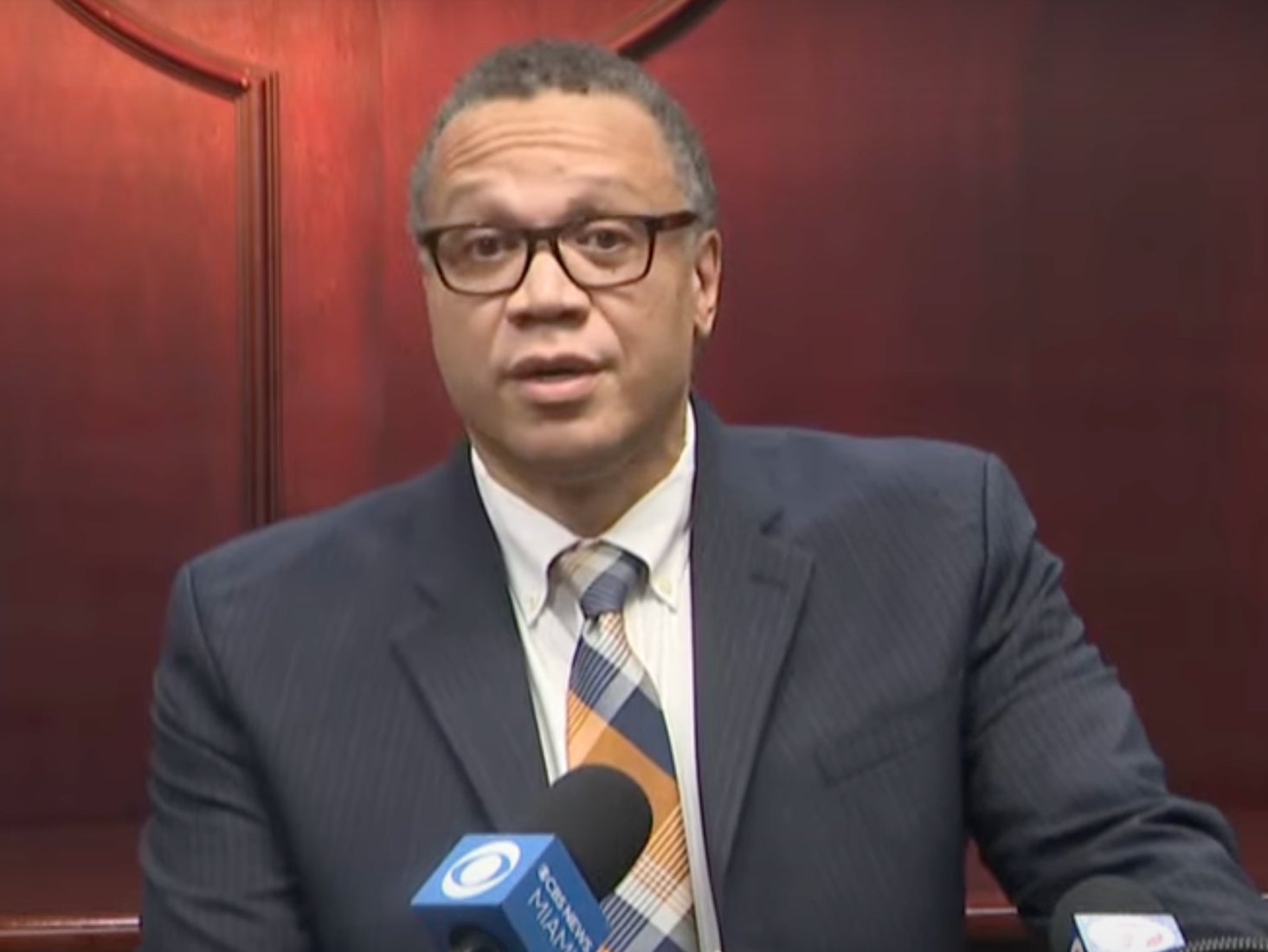 La defensa de Nikolas Cruz se niega a compartir su reacción al veredicto de cadena perpetua