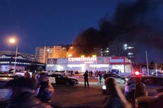 Avión de guerra ruso se estrella contra bloque de apartamentos en la ciudad balneario Yeysk