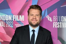 Tildan a James Corden de “cretino y pequeño”, lo vetan de restaurante de NY por presunto maltrato al personal