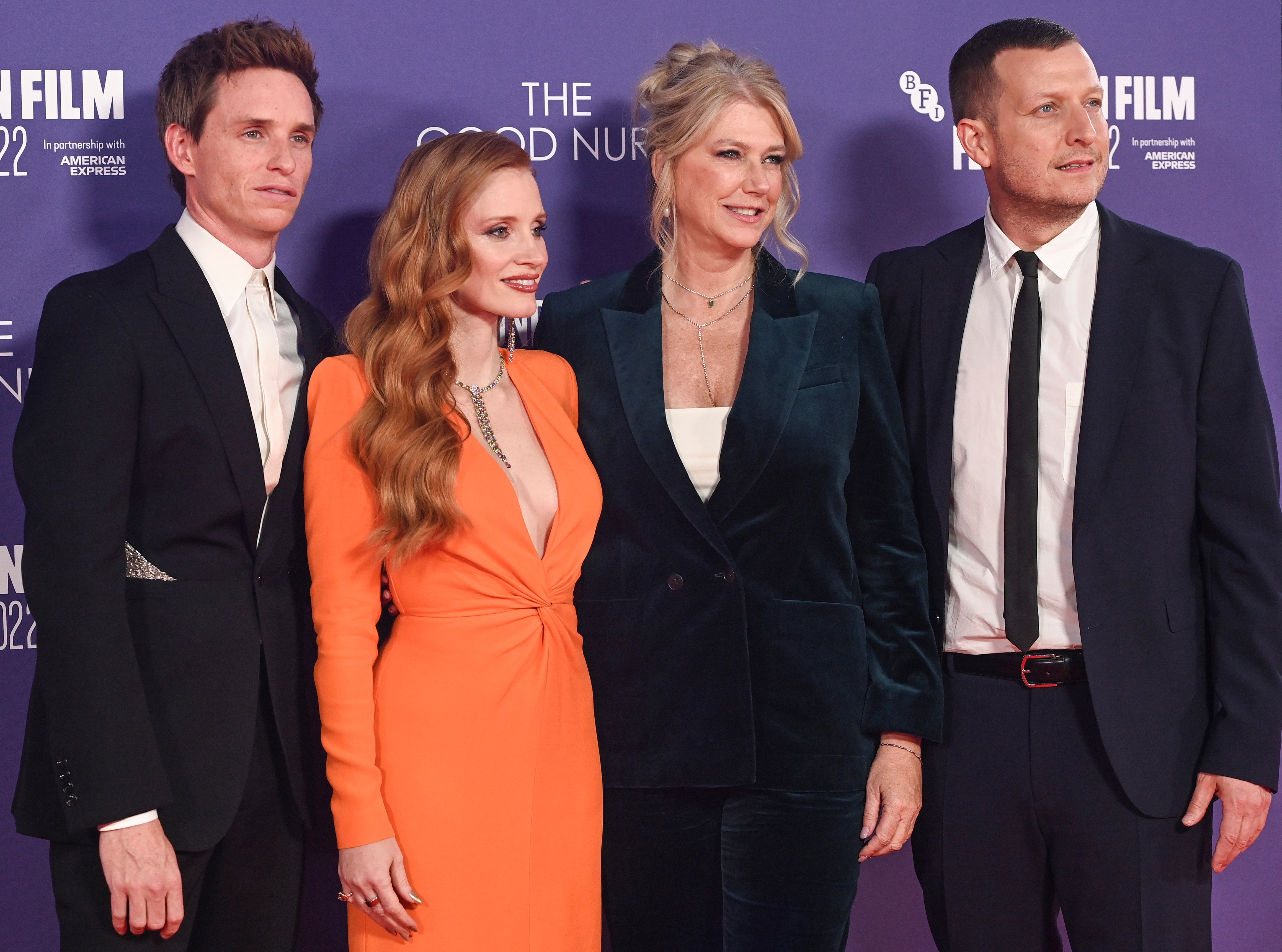 Eddie Redmayne, Jessica Chastain, Amy Loughren y Tobias Lindholm asisten al estreno en el Reino Unido de ‘The Good Nurse’ el 10 de octubre de 2022 en Londres
