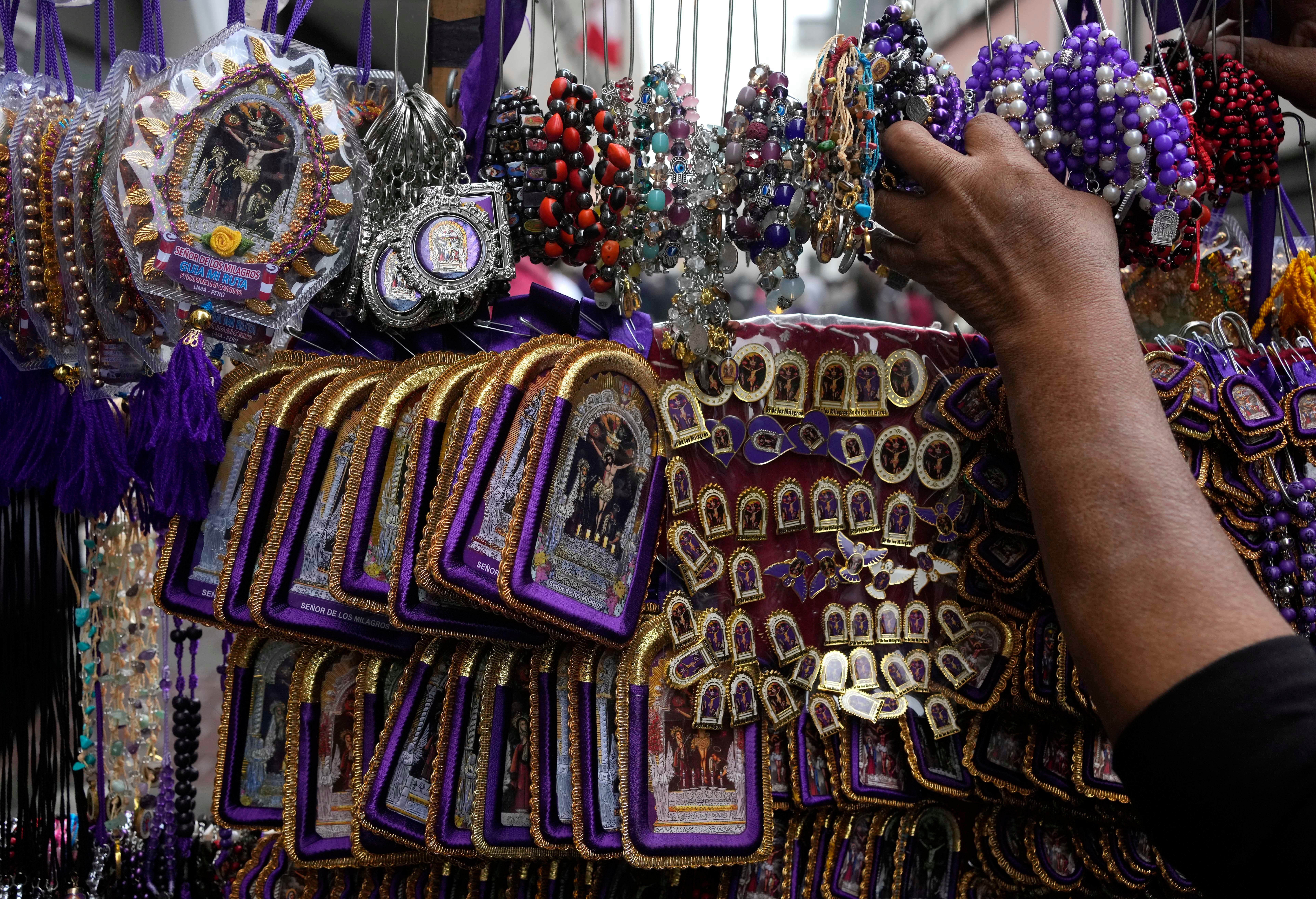 PERÚ-SEÑOR DE LOS MILAGROS