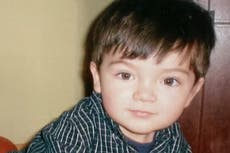 Sus maestros notaron que estaba hambriento. Luego murió congelado en un garaje. ¿Qué pasó con Thomas Valva?