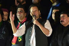 Comisión electoral de Pakistán inhabilita a expremier Khan