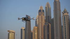 Ya no es ciencia ficción: Un auto volador sobrevuela el cielo de Dubai