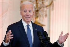 Biden recibirá refuerzo de vacuna contra COVID-19