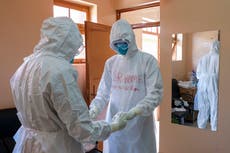 Crece miedo por brote de ébola en Uganda; 6 niños infectados