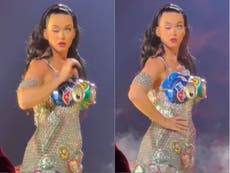 Katy Perry responde a las teorías de los fans sobre su ojo “paralizado”