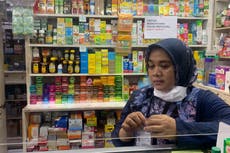 Mueren 159 niños en Indonesia por jarabes contaminados
