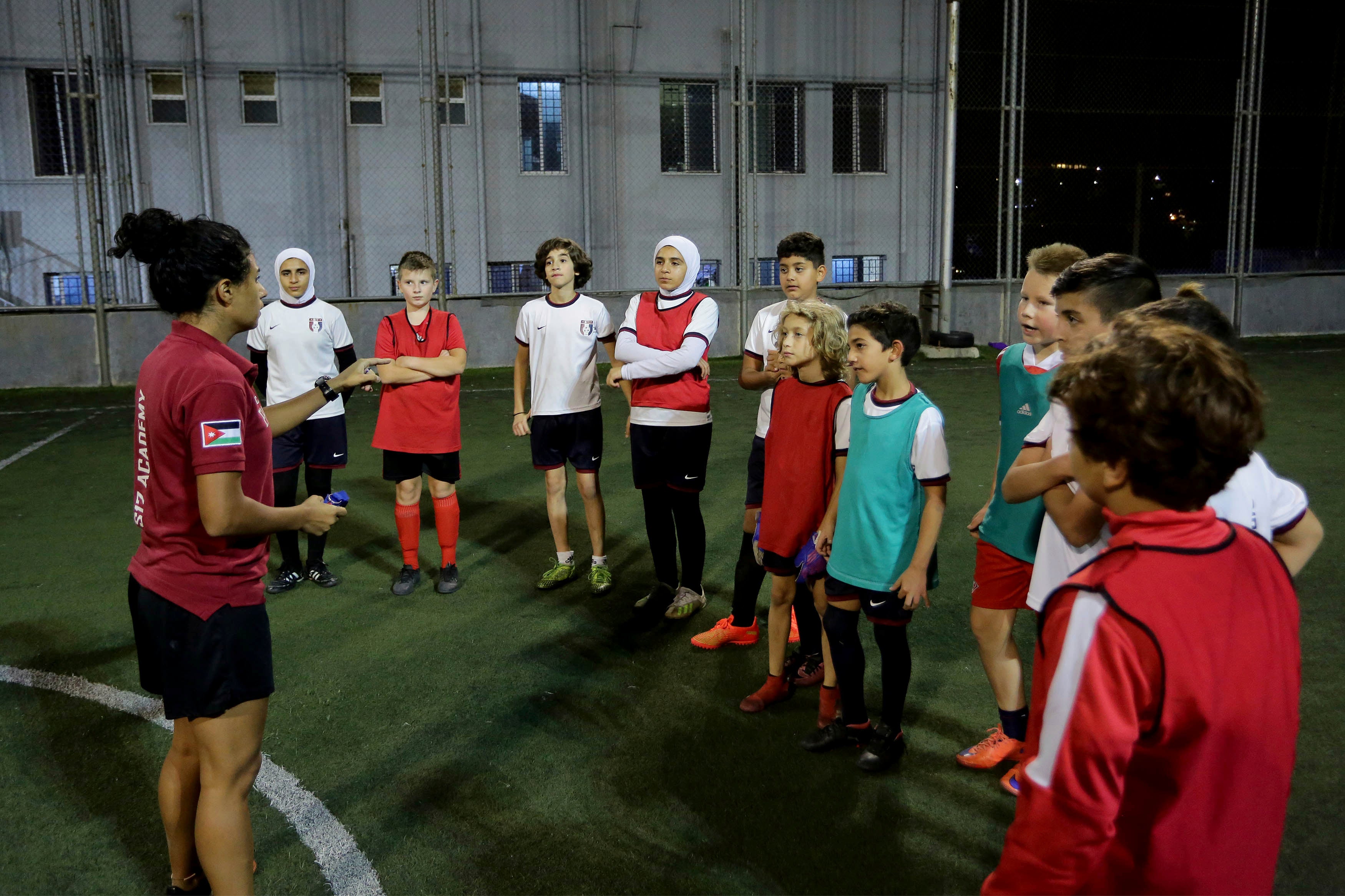 MUJERES-MEDIO ORIENTE