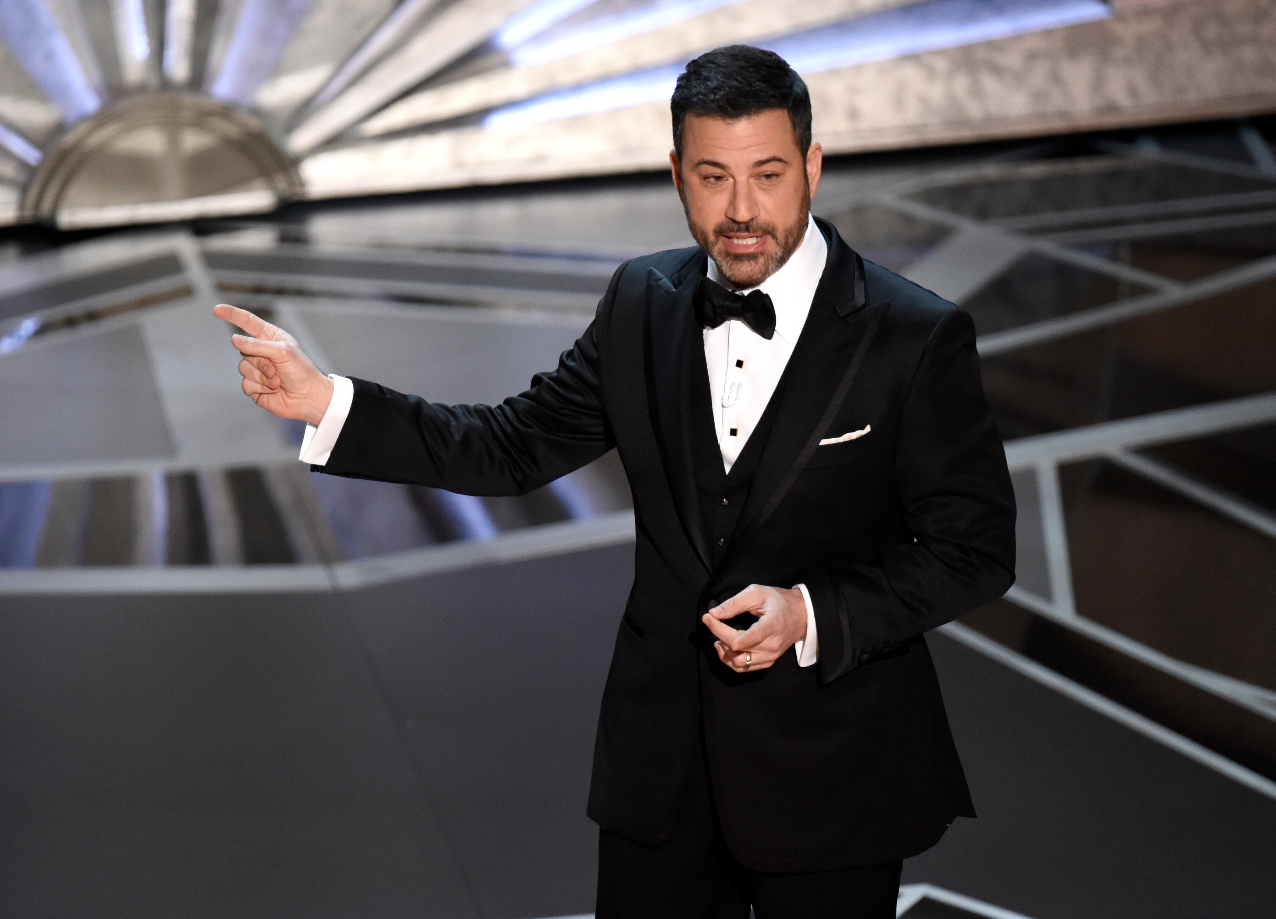 Kimmel: Presentar los Oscar “es un honor o una trampa”