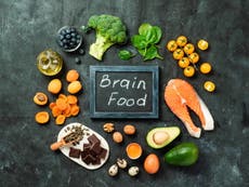 8 Alimentos que mejoran la salud del cerebro