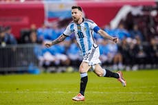 Argentina, con Messi y más defensores que delanteros a Qatar