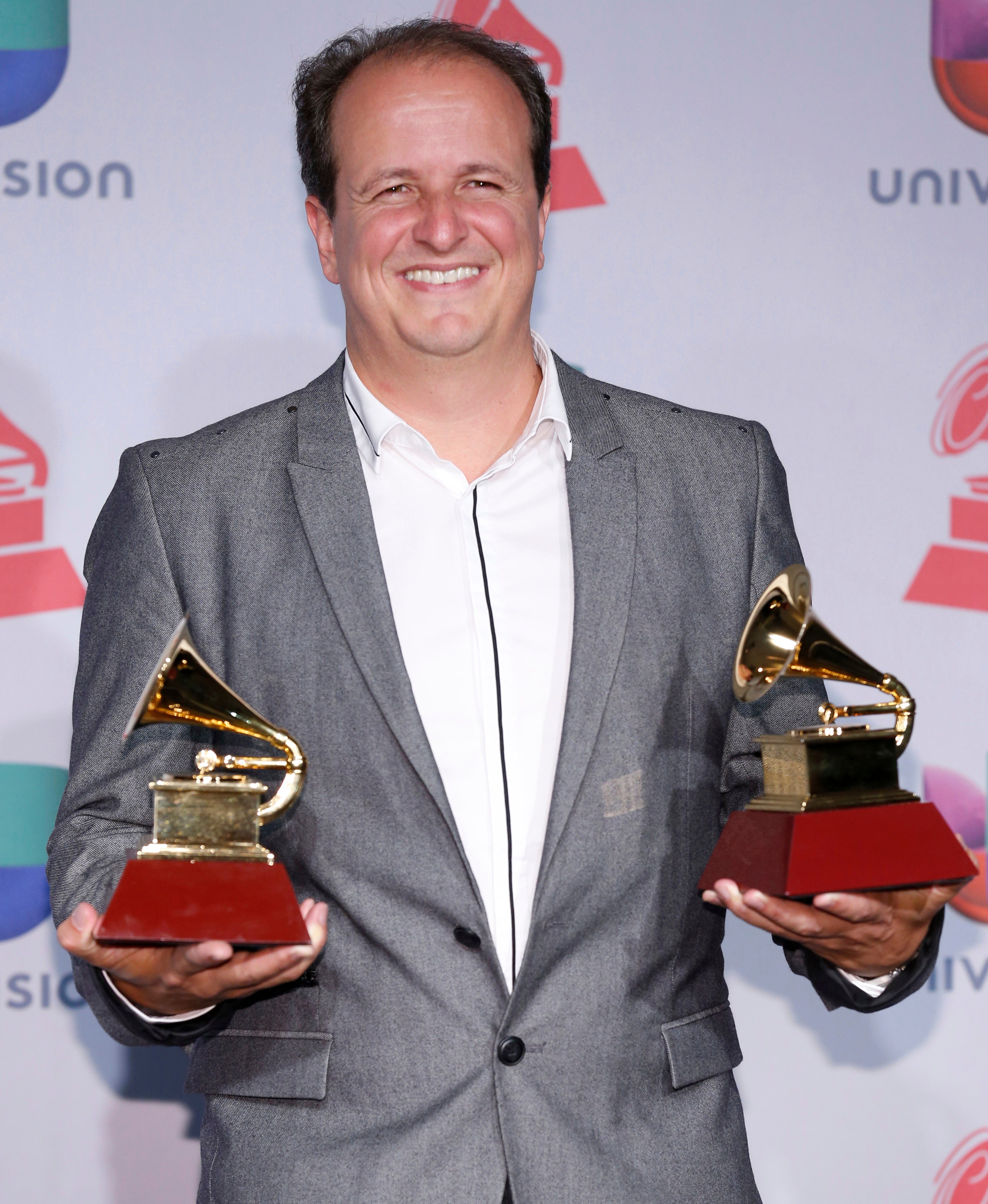 LATIN GRAMMY-JULIO REYES COPELLO