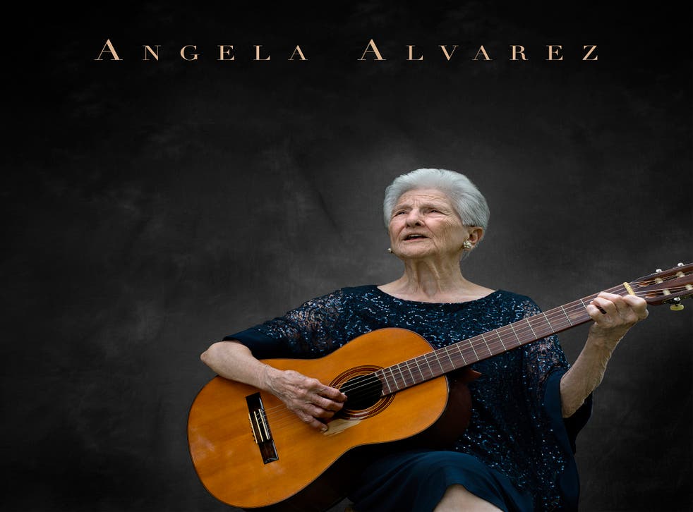 LATIN GRAMMY-ANGELA ALVAREZ