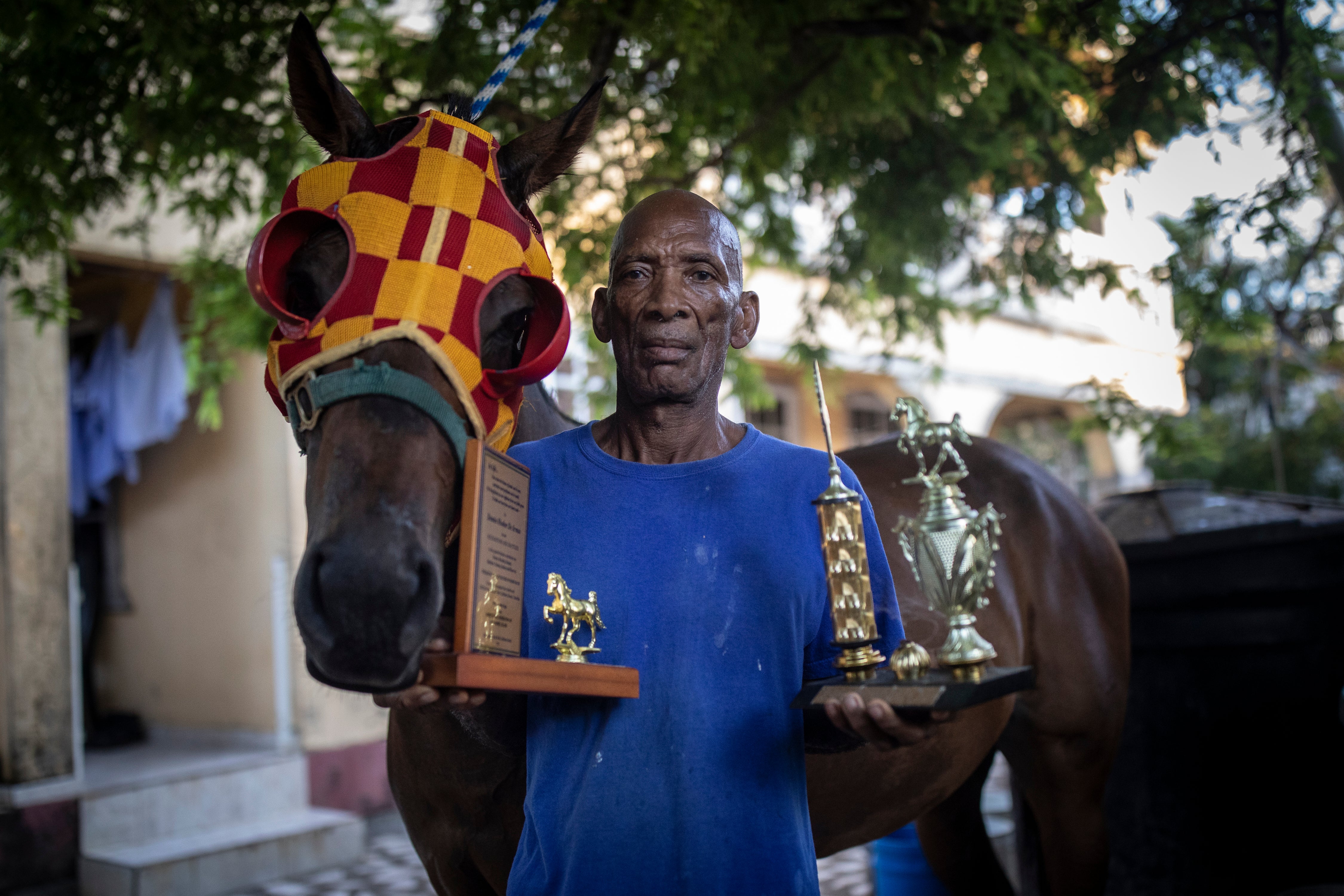 COLOMBIA-CARRERA DE CABALLOS