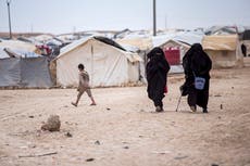 Siria: Asesinan a 2 niñas en campamento del Estado Islámico