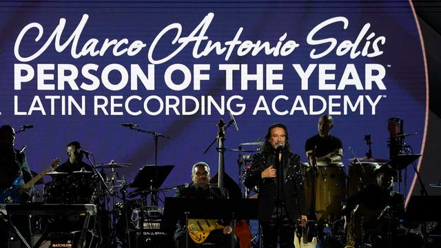 LATIN GRAMMY-PERSONA DEL AÑO