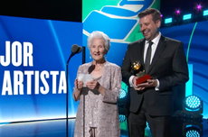 “Nunca es tarde”: Ángela Álvarez gana Latin Grammy a los 95 años