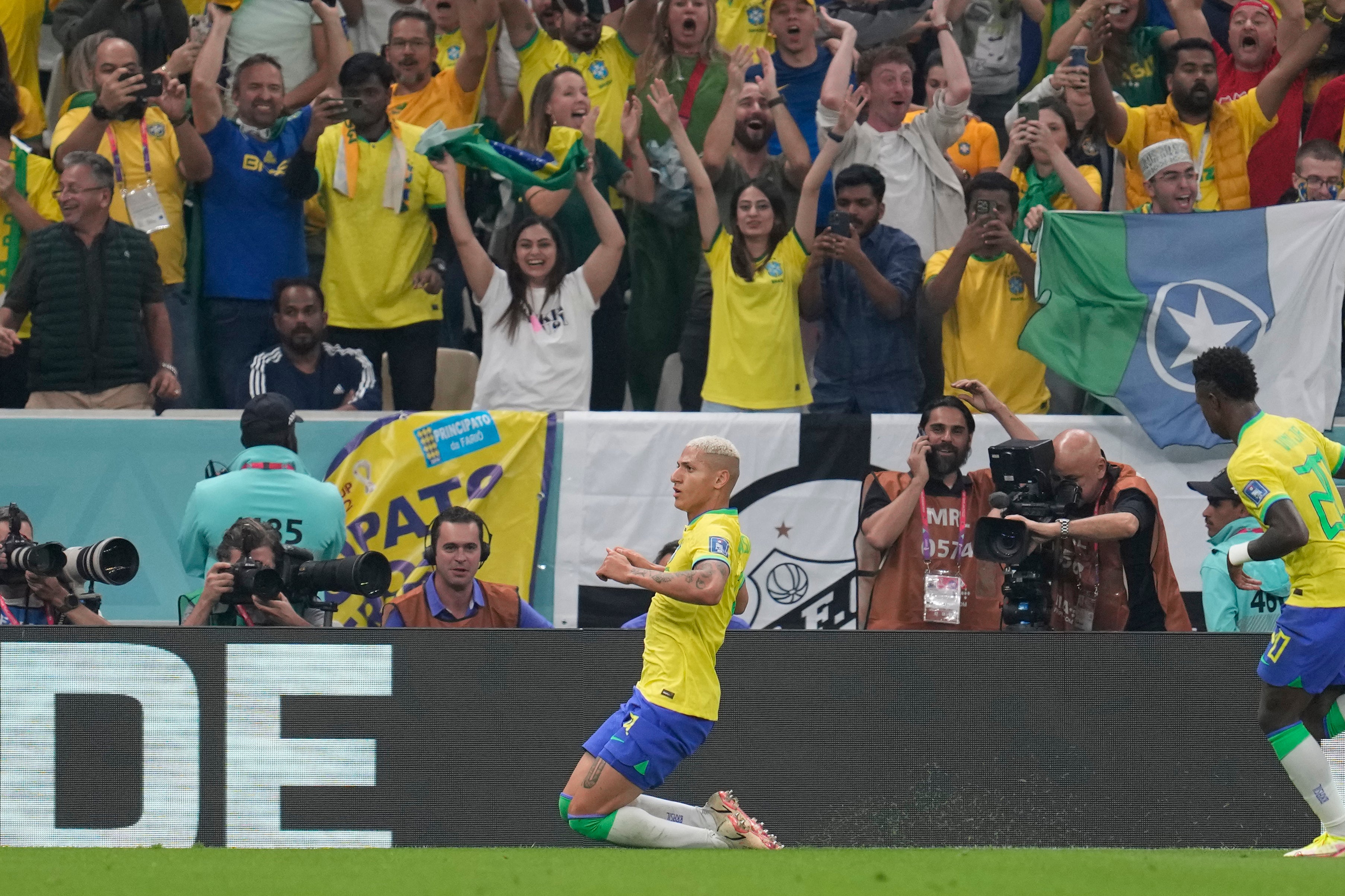 MUNDIAL BRASIL SERBIA