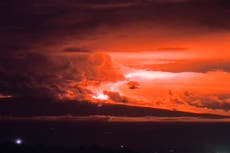 Erupción del Mauna Loa, el volcán activo más grande del mundo, desencadena sismos en Hawái