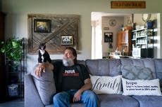 En pueblos pequeños temen ataques a la democracia en EEUU