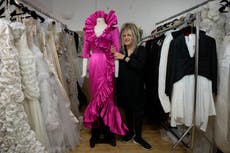 Diseñadora recrea un vestido que le hizo a la princesa Diana
