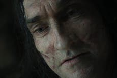 Reemplazan al actor de Adar para la segunda temporada de ‘The Rings of Power’