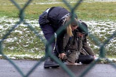 Activistas climáticos protestan en dos aeropuertos alemanes
