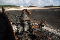 Cuba lucha por recuperar capacidad base de crudo incendiada