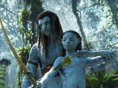 Reseña de ‘Avatar: The Way of Water’: aunque siga sin importarte, al menos es muy bonita