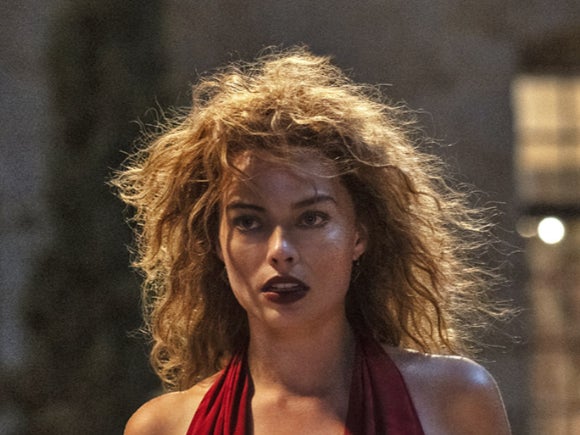 Margot Robbie se sorprendió porque lograron incluir la escena de la desenfrenada orgía en ‘Babylon’