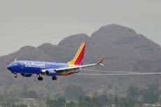 Southwest cancela otros 2.350 vuelos en EEUU