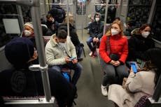 Una médica alemana que exentaba el uso de cubrebocas es condenada a dos años de cárcel