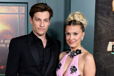 Foto de Millie Bobby Brown en Instagram desata rumores de compromiso con su novio Jake Bongiovi