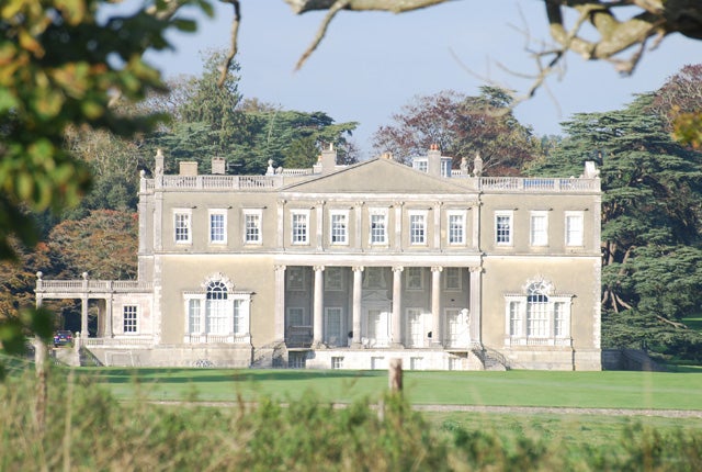 Crichel House está situada en un parque de 2.023 hectáreas en Dorset