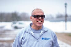 Anulan condena a hombre en Minnesota tras casi 25 años preso