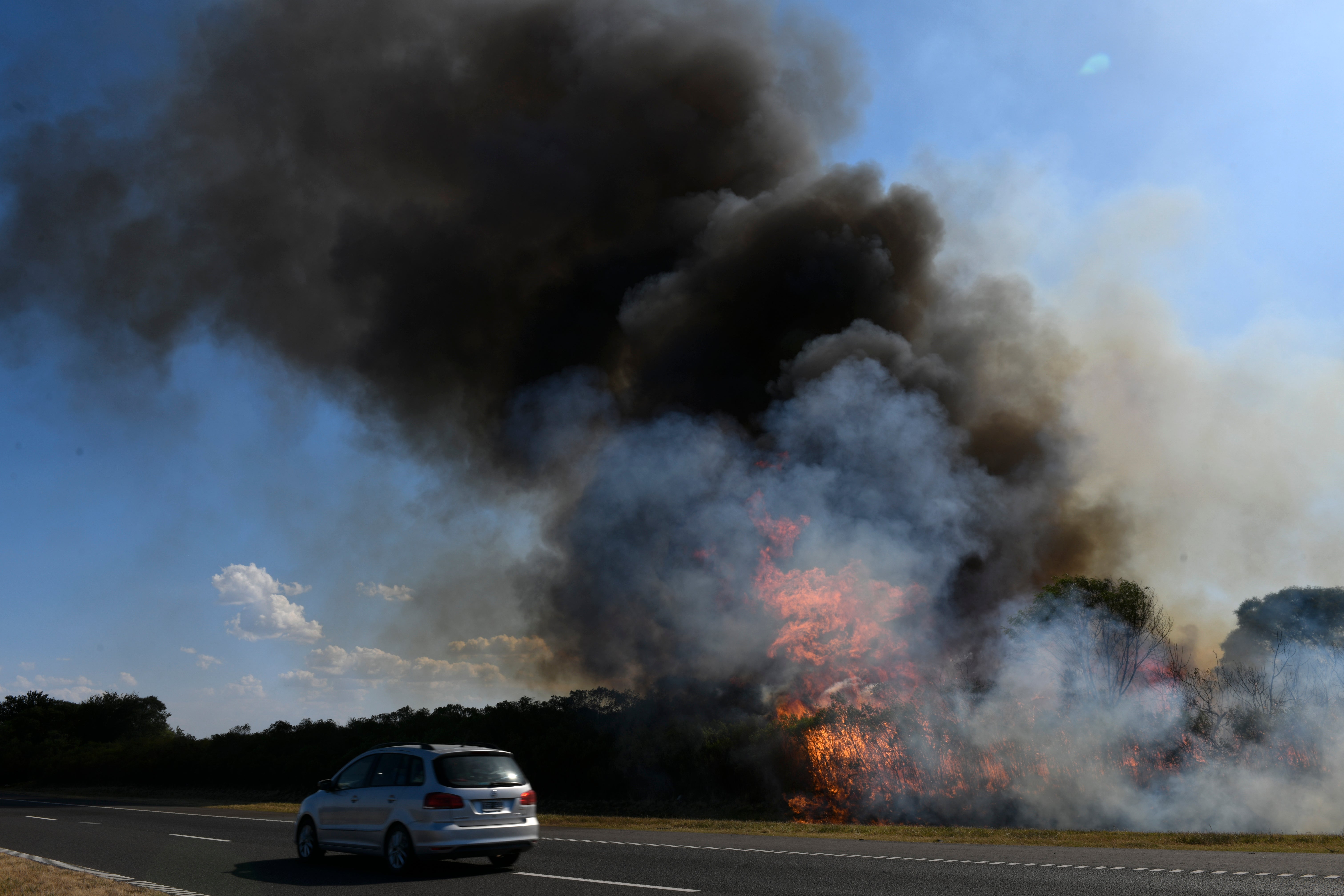 ARGENTINA-INCENDIOS SEQUÍA