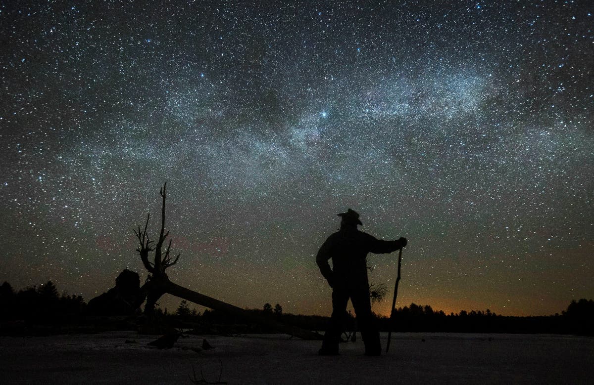 Cielos M s Brillantes Hacen Que Estrellas Se Vean M s Tenues 