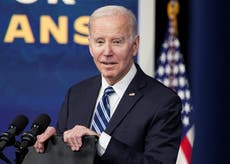 Blinken pospone viaje a China tras avistamiento de globo chino; Biden evade preguntas