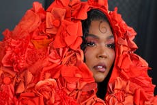 Lizzo y Doja Cat roban miradas en la alfombra de los Grammy