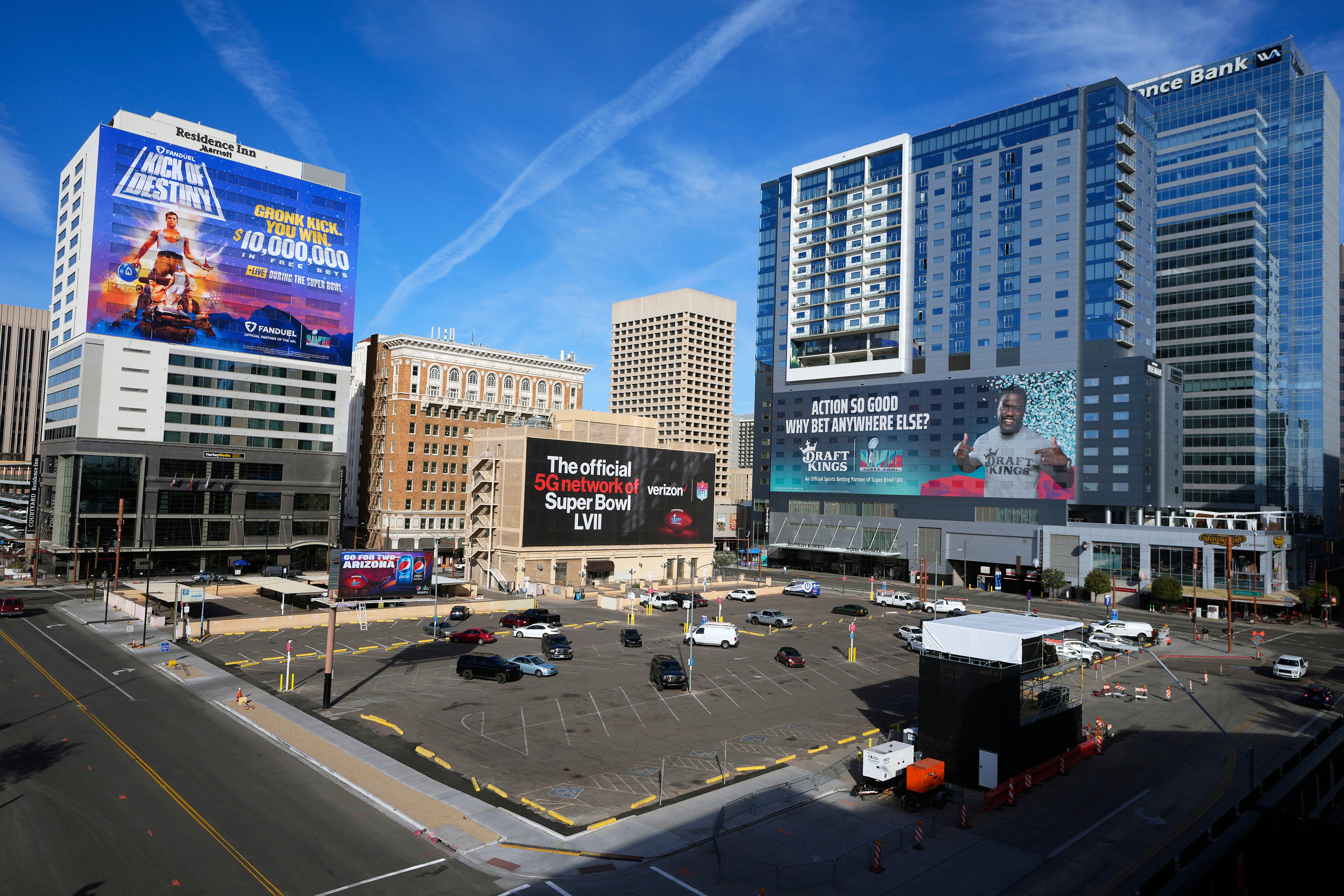 SUPER BOWL-COMERCIALES