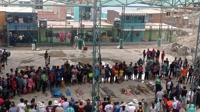 PERÚ-DESLAVES